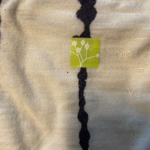 Casual wear tie dye soft womens top.  Wrinkle look.